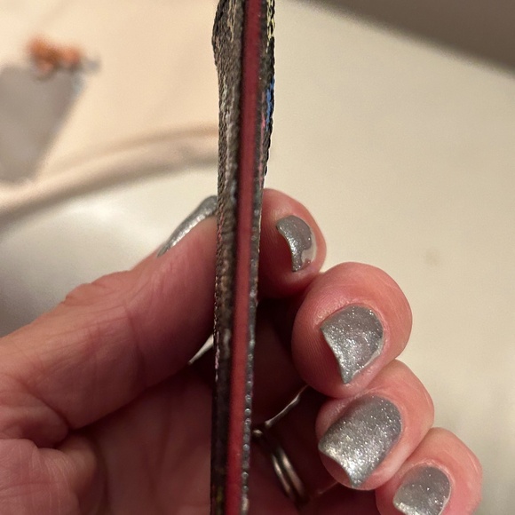 PRISTINE LV x TM  MURAKAMI card holder/mirror/bow in Noir - Picture 6 of 14